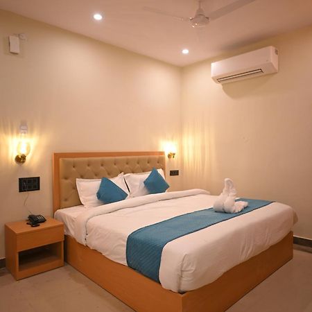 Sunrise Vista Inn Prayagraj Exterior foto
