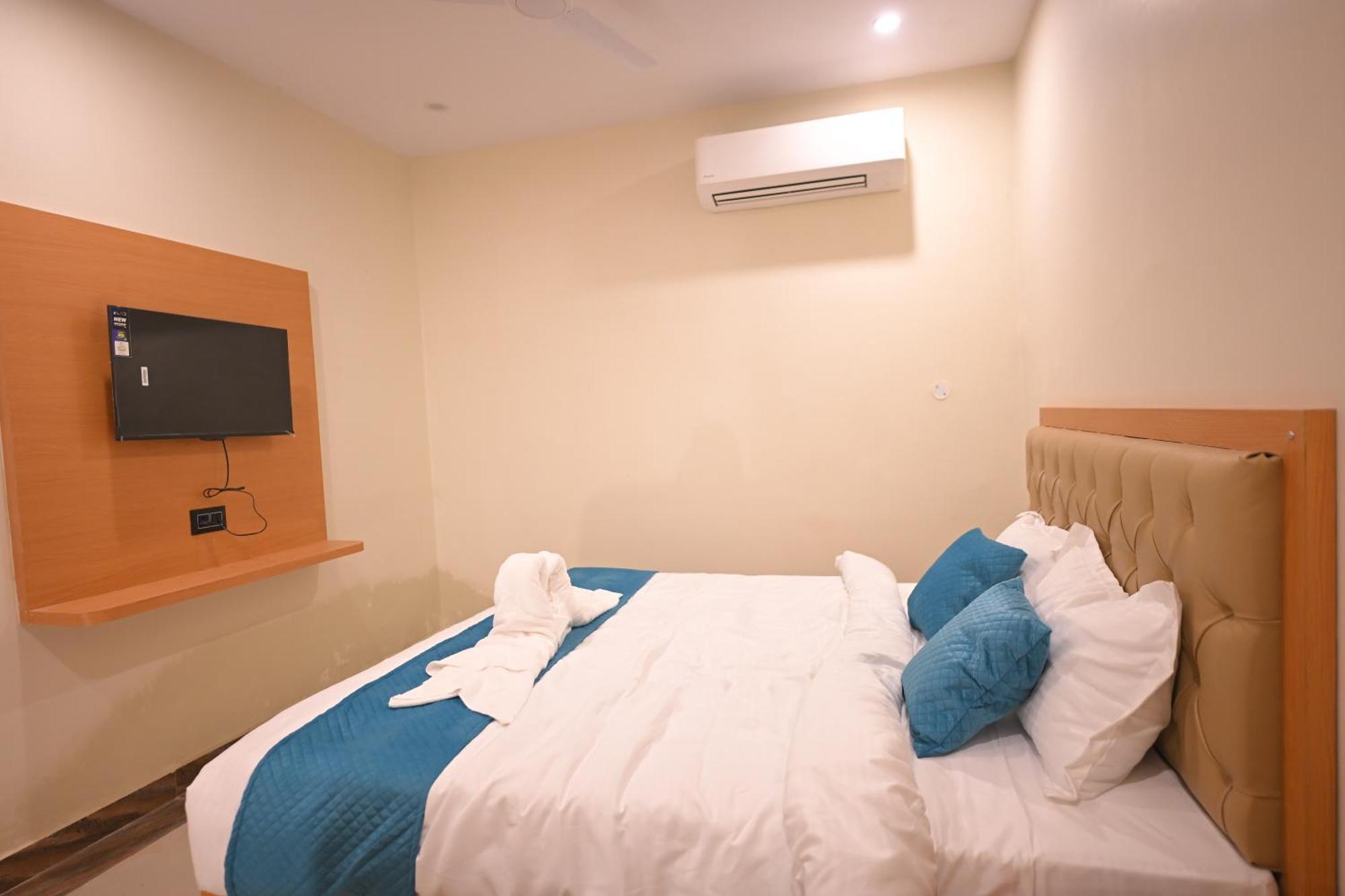 Sunrise Vista Inn Prayagraj Exterior foto